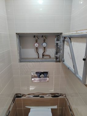 Люк под плитку Нажимной Железяка 750*650 Люк под плитку Нажимной Железяка 750*650