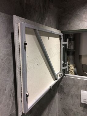 Люк под плитку Нажимной Железяка 750*650 Люк под плитку Нажимной Железяка 750*650