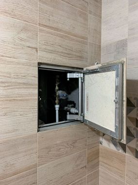 Люк под плитку Секрет 3.0 300*900 Люк под плитку Секрет 3.0 300*900